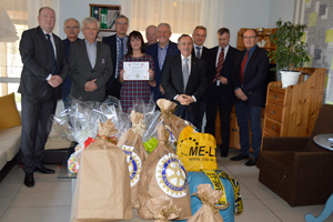 DD Goleniów wręczenie darów Świąteczne akcje charytatywne